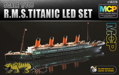 RMS Titanic - with LED Set - MCP Edition - 1:700