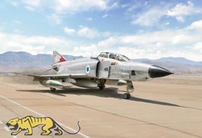 RF-4E Phantom II - 1/48