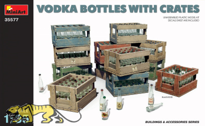 Vodkaflaschen & Holzkisten / Vodka Bottles & Wooden Crates - 1:35