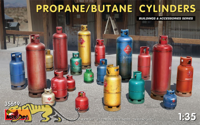 Gasflaschen / Propane / Butane Cylinders - 1:35