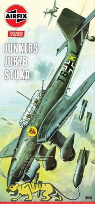 Junkers Ju 87 B Stuka - 1:24