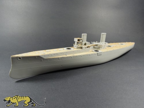 Wooden Deck for 1/350 HMS Dreadnought 1915 - Trumpeter 05329