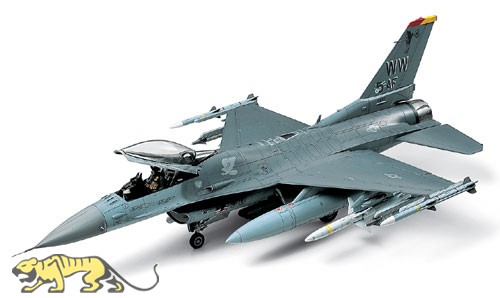 Lockheed Martin F-16CJ (Block 50) Fighting Falcon - 1:48