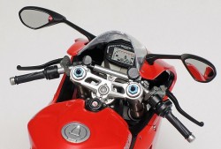 Ducati 1199 Panigale S - 1:12