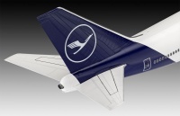 Boeing 747-8 Lufthansa - New Livery - 1:144