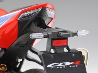 Honda CBR1000RR-R FIREBLADE SP - 1:12