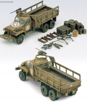 US 2,5t LKW mit Zubehör / US 2.5t Cargo Truck with Accessories - 1:72