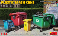 Plastic Trash Cans - 1/35