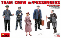 Tram Crew with Passengers - 1/35