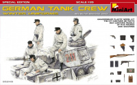 German Tank Crew in Winter Uniforms - 1/35