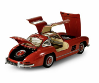 Mercedes Benz 300 SL - Red - 1/8