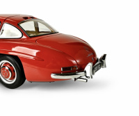 Mercedes Benz 300 SL - Red - 1/8