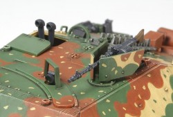 German Tank Destroyer 38(t) - Hetzer - Mid Production - 1/35