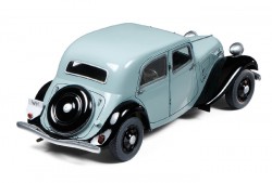 Citroen Traction 11CV - Staff Car - 1/35