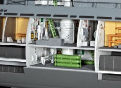 Deutsches U-Boot Typ XXI mit Innendetails - 1:144