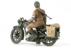 Britisches BSA M20 Motorrad mit Military Police Set - 1:35