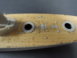 Wooden Deck for 1/350 HMS Dreadnought 1915 - Trumpeter 05329