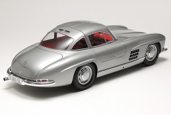 Mercedes-Benz 300 SL - 1:24